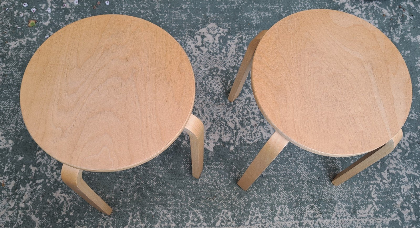 Ikea Frosta kruk 2x, Ophalen, Zo goed als nieuw