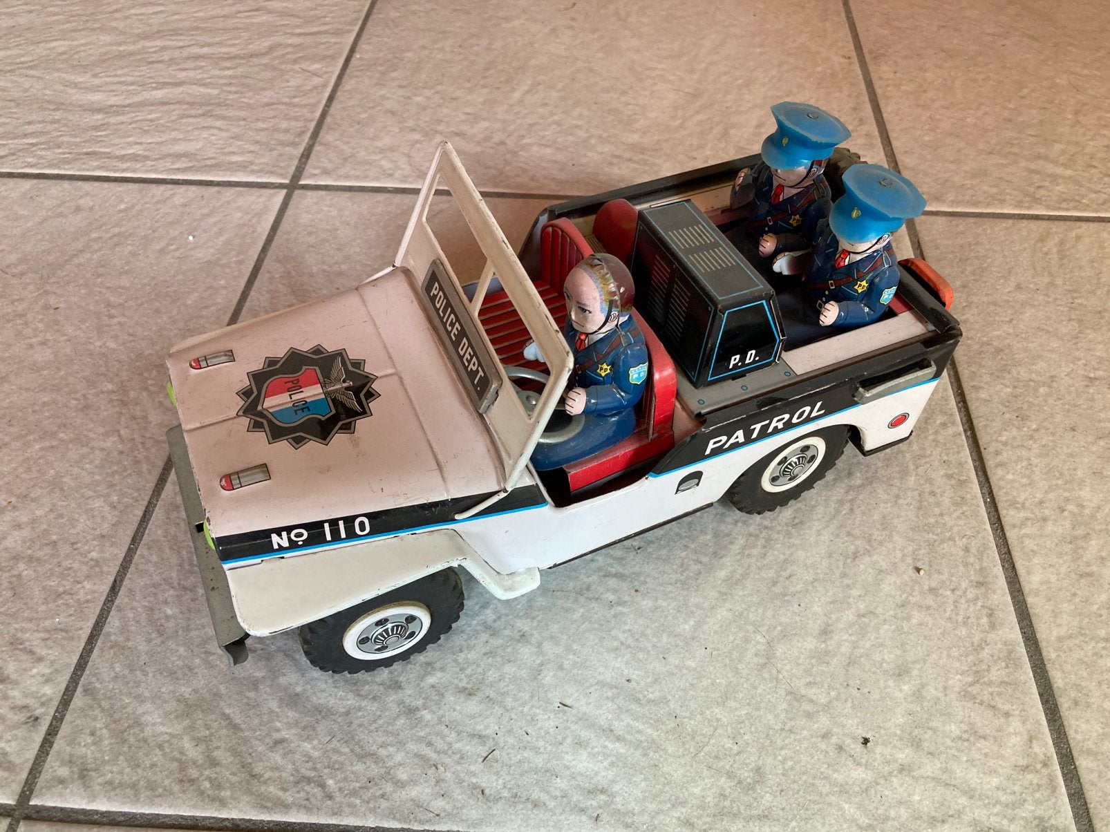 Te koop: Vintage blikken modelauto, Hobby en Vrije tijd, Ophalen, Gebruikt, Auto, Overige merken