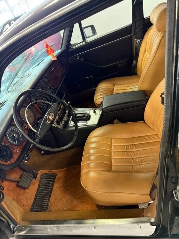 Jaguar XJ 4.2 Automaat, foto 12