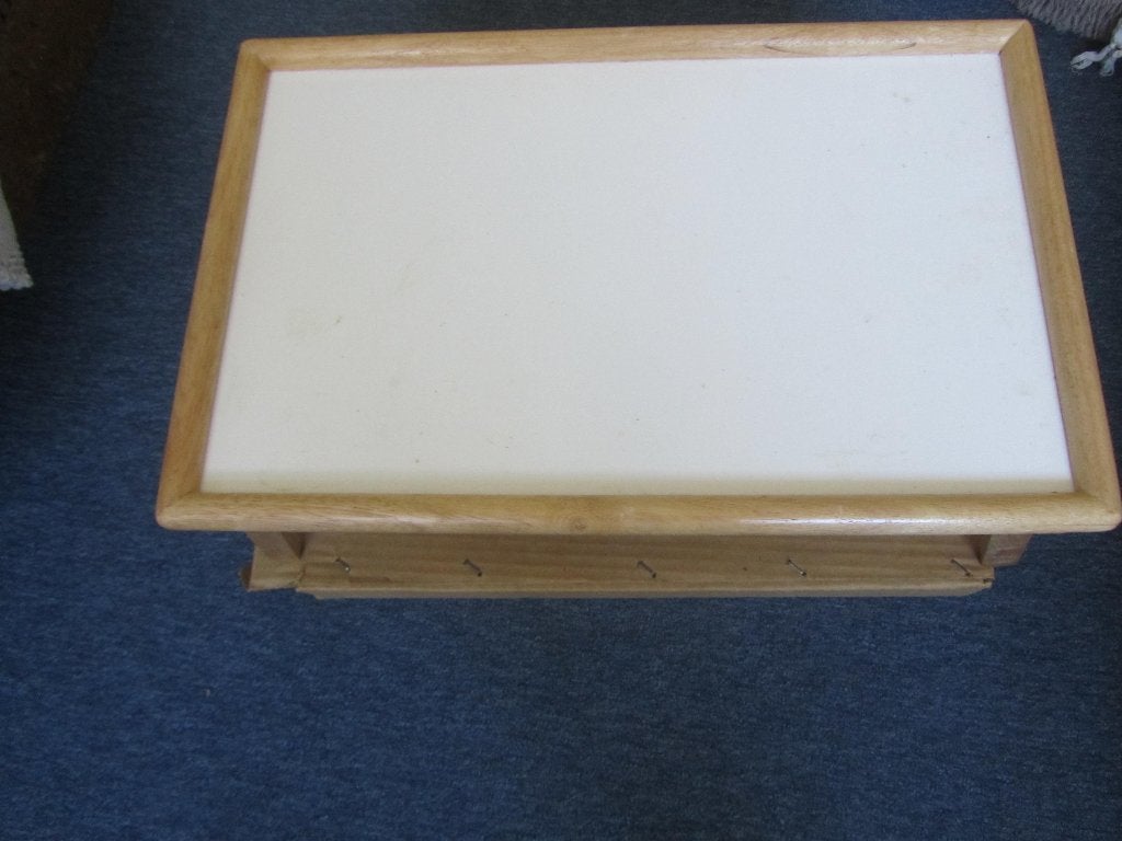 Bedtafel, hout, uitklappootjes, div. standen, Huis en Inrichting, Minder dan 55 cm, Nieuw, Ophalen of Verzenden, 60 cm of meer