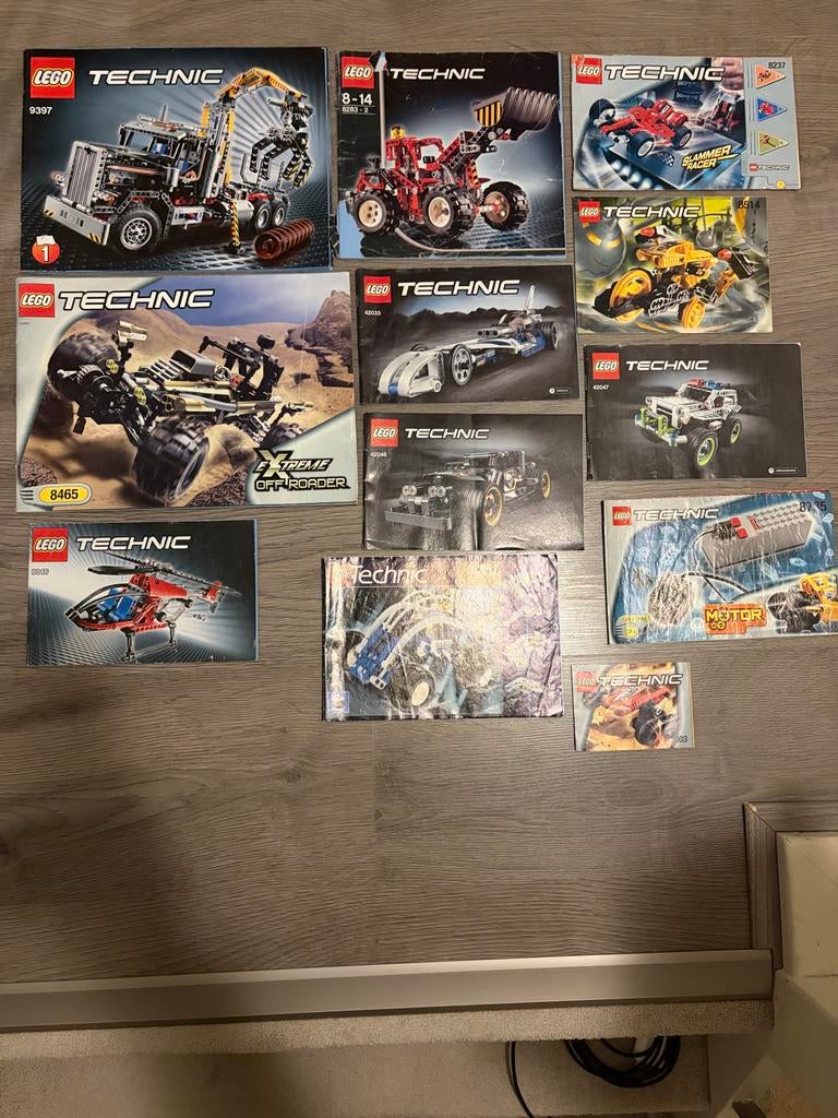 Lego Technic instructieboekjes, Ophalen of Verzenden, Gebruikt, Losse stenen, Lego