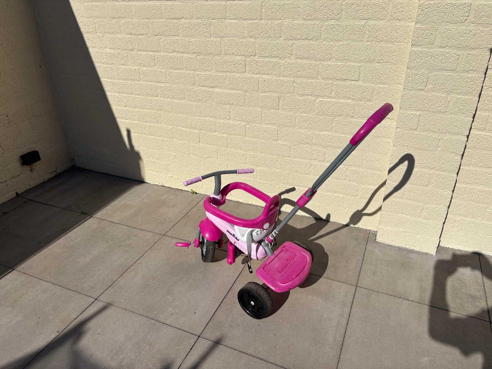 Smart Trike driewieler roze met duwstang, Ophalen, Gebruikt, Duwstang