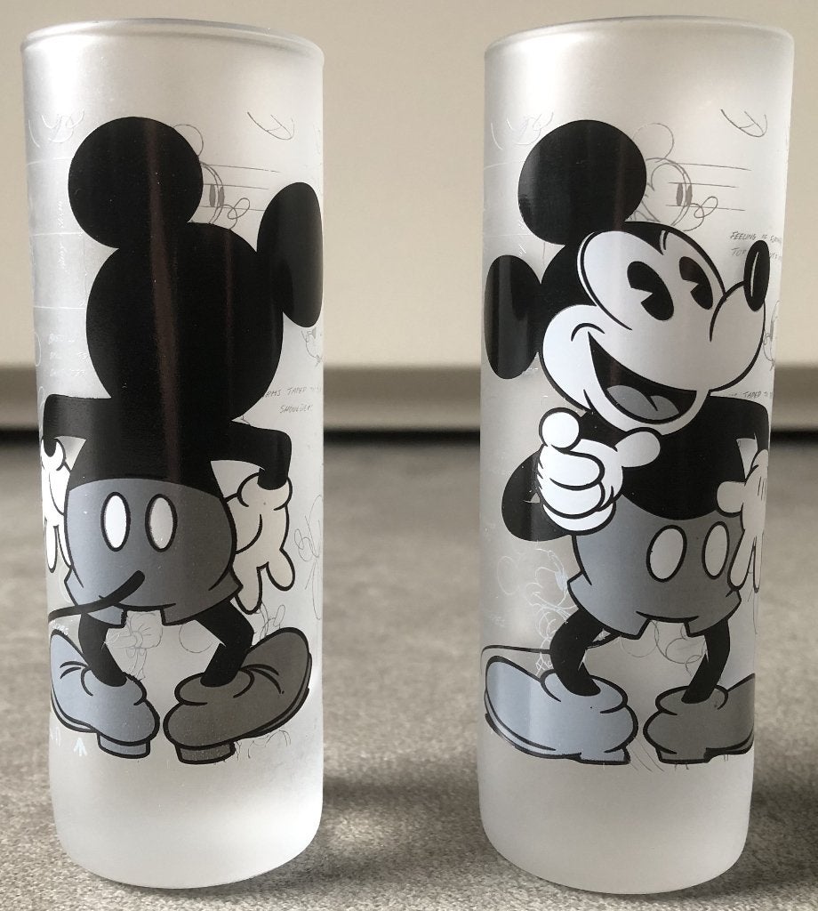 DISNEY - MICKEY MOUSE - 2 GLAASJES - DISNEYLAND, RESORT, Ophalen of Verzenden, Mickey Mouse, Nieuw, Servies