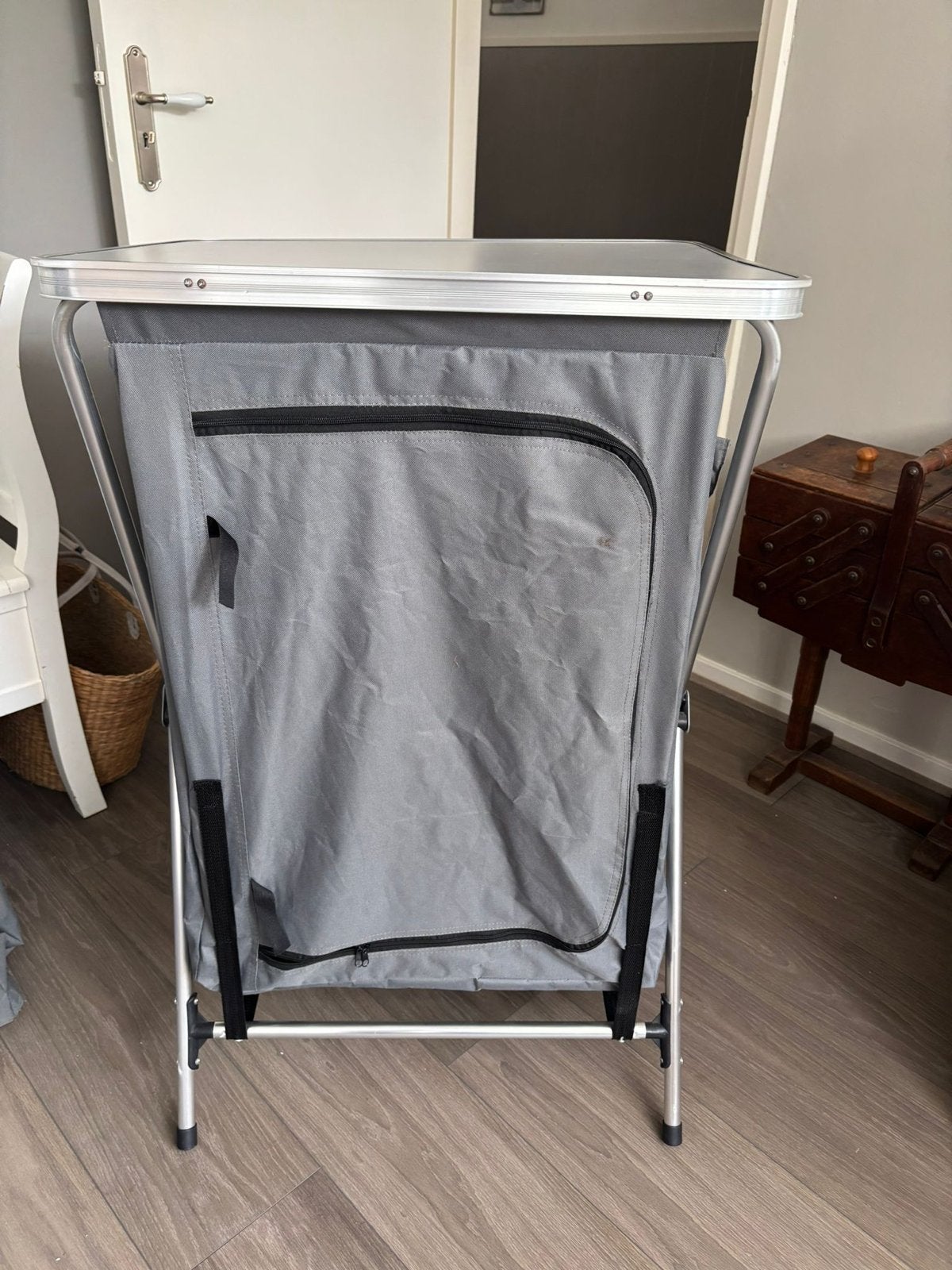 Opvouwbare campingkast met 3 planken en tas - 93x60x49 cm, Ophalen of Verzenden, Zo goed als nieuw