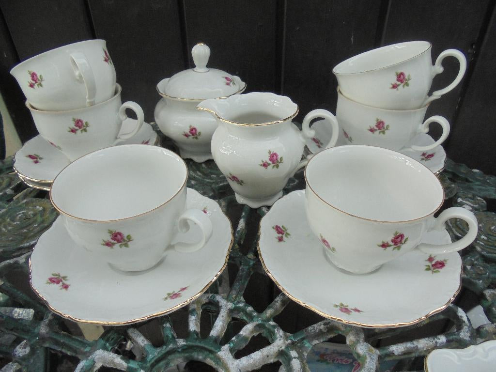 6 Kop en schotels + Botervloot Seltmann Weiden Bavaria roos, Antiek en Kunst, Antiek | Servies los, Ophalen of Verzenden