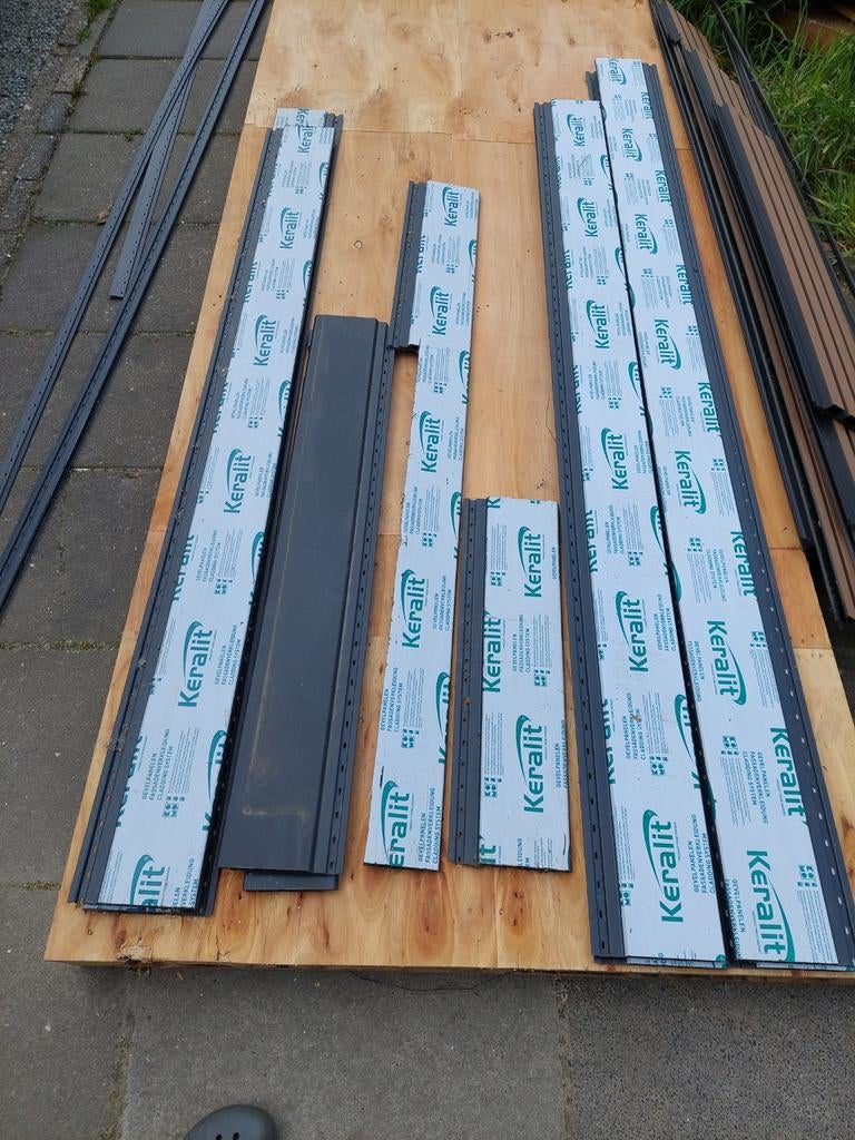 Keralit gevelbekleding diverse lengtes antraciet, Doe-het-zelf en Verbouw, Hout en Planken, Minder dan 25 mm, Ophalen of Verzenden
