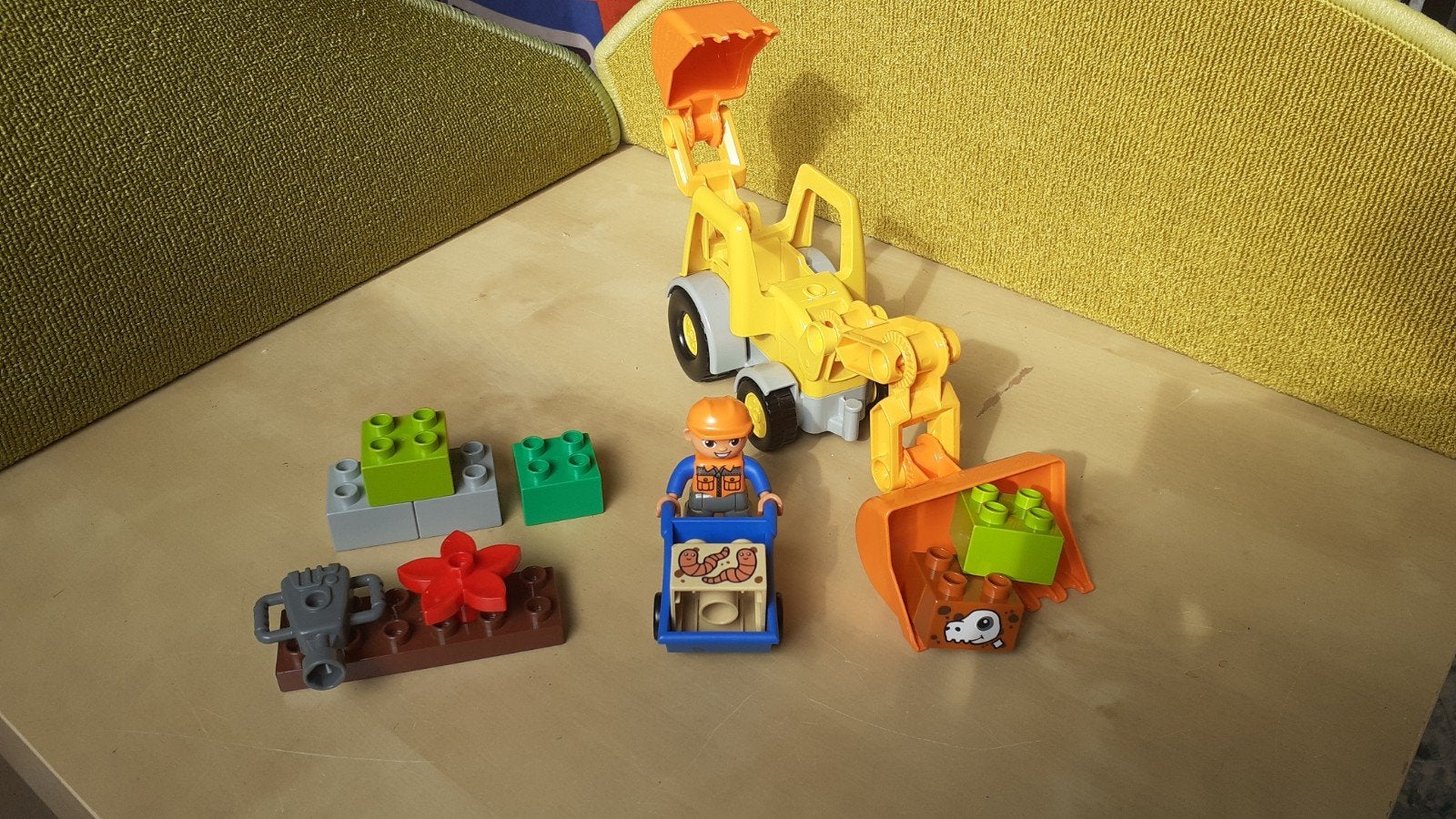 LEGO Duplo Graafmachine met figuur en accessoires, Gebruikt, Ophalen of Verzenden, Inclusief minifiguren, Duplo