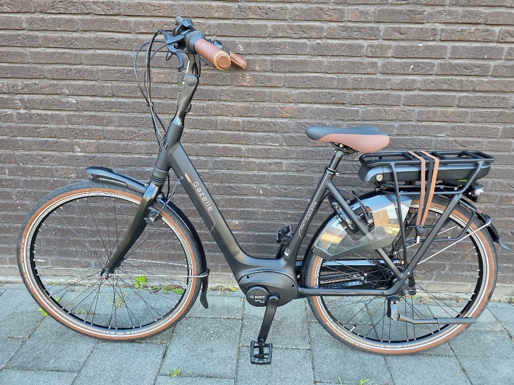 Gazelle Orange C8 53cm, Ophalen, Zo goed als nieuw, 51 tot 55 cm, 50 km per accu of meer
