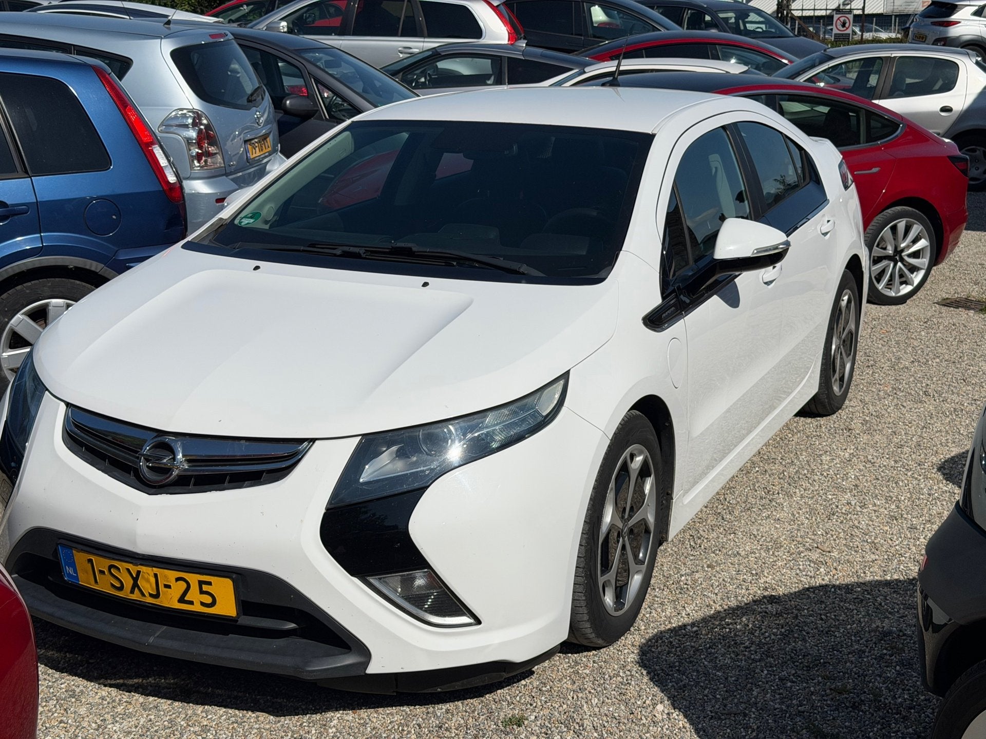 Opel Ampera 1.4 50+km Elektrisch Zeer Zuinig Auto Leer Stoel, Auto's, Opel, 86 pk, 4 cilinders, 16 kWh, 4 stoelen