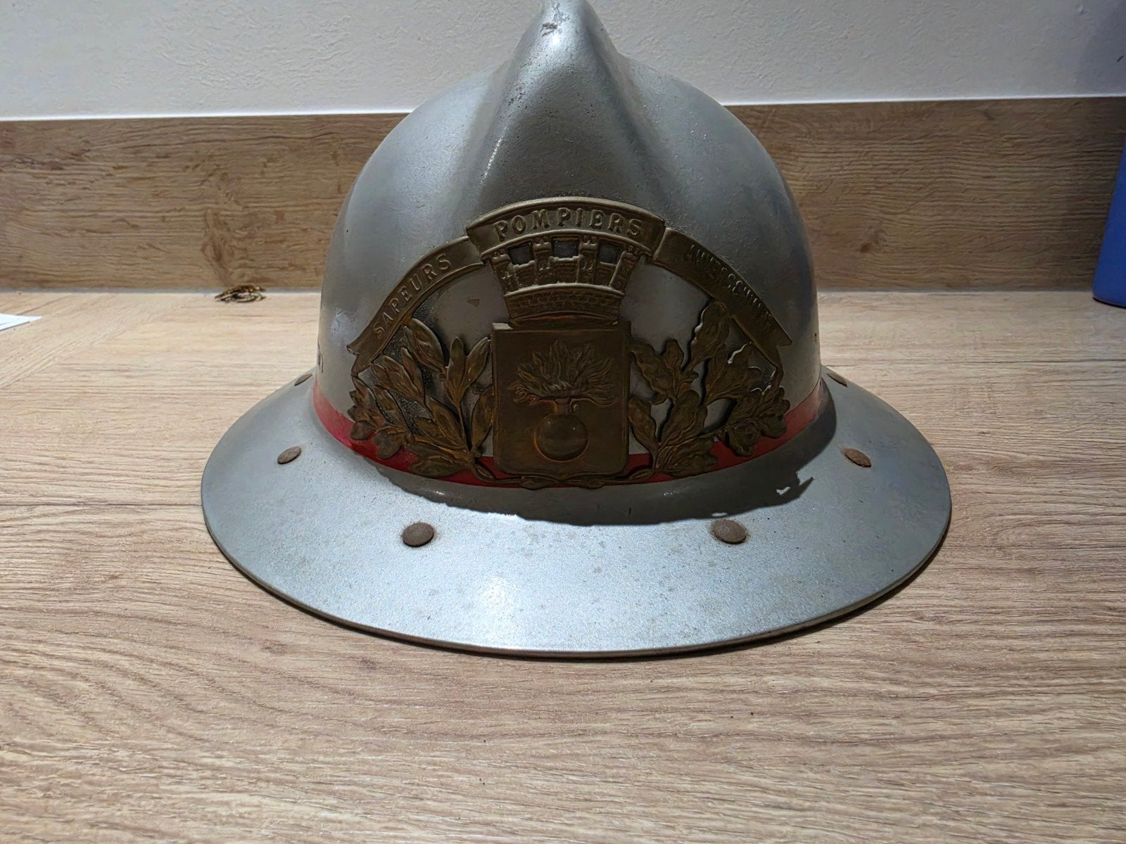 Complete Franse brandweerhelm uit Ammerschwihr, Verzamelen, Ophalen of Verzenden