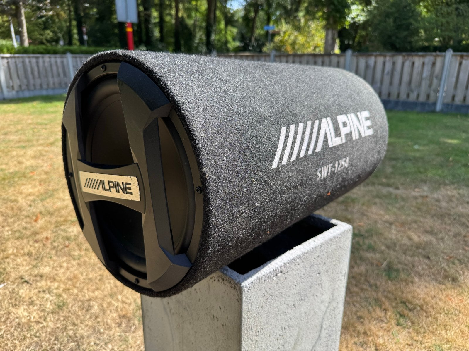 Alpine SWT-12S4 Subwoofer - Krachtige Bass Tube, Ophalen, Gebruikt