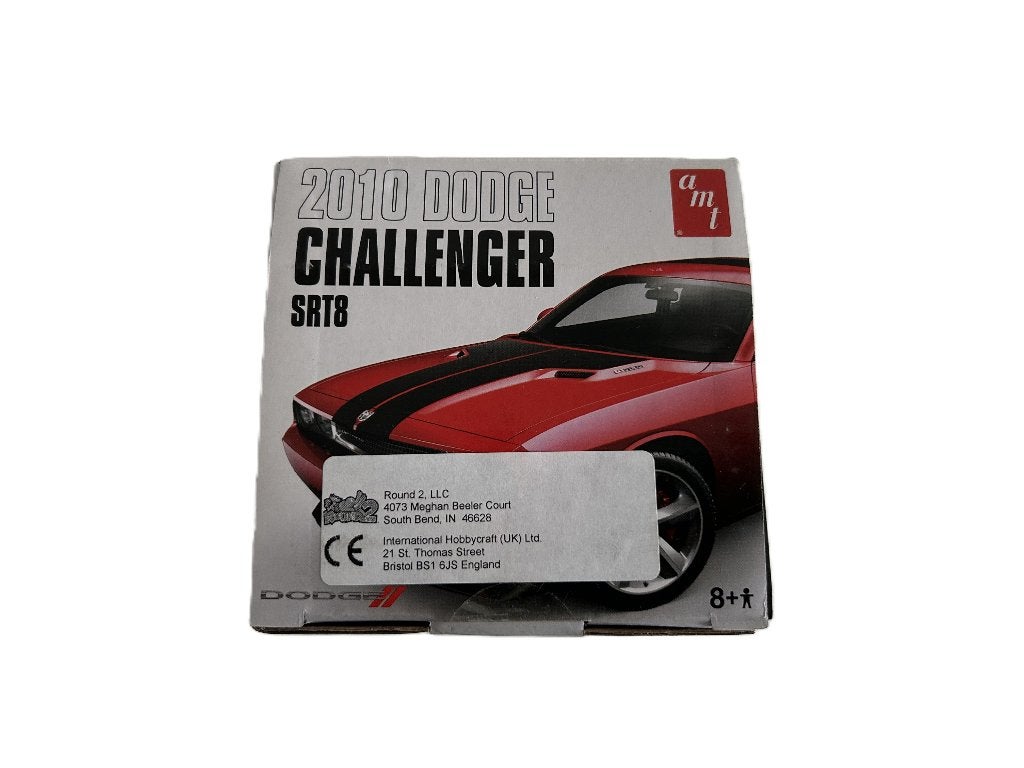 AMT '10 DODGE CHALLENGER 1:25 AMT-0694, Overige merken, Auto, Groter dan 1:32, Nieuw