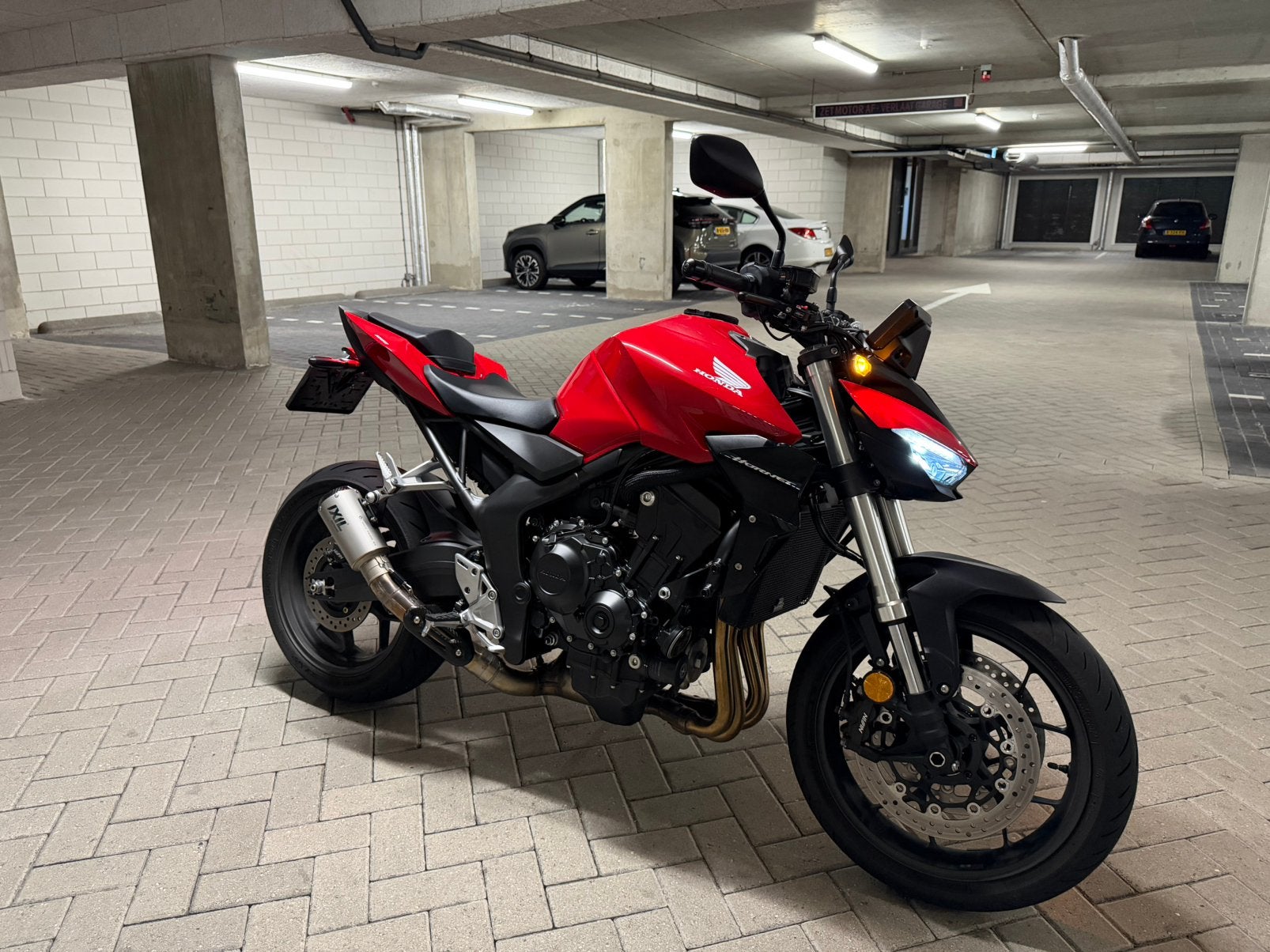 Honda CB 1000 Hornet Garantie Quickshifter Handvatverwarming, Motoren, 4 cilinders, Motorrijbewijs A, Handvatverwarming, Gebruikt
