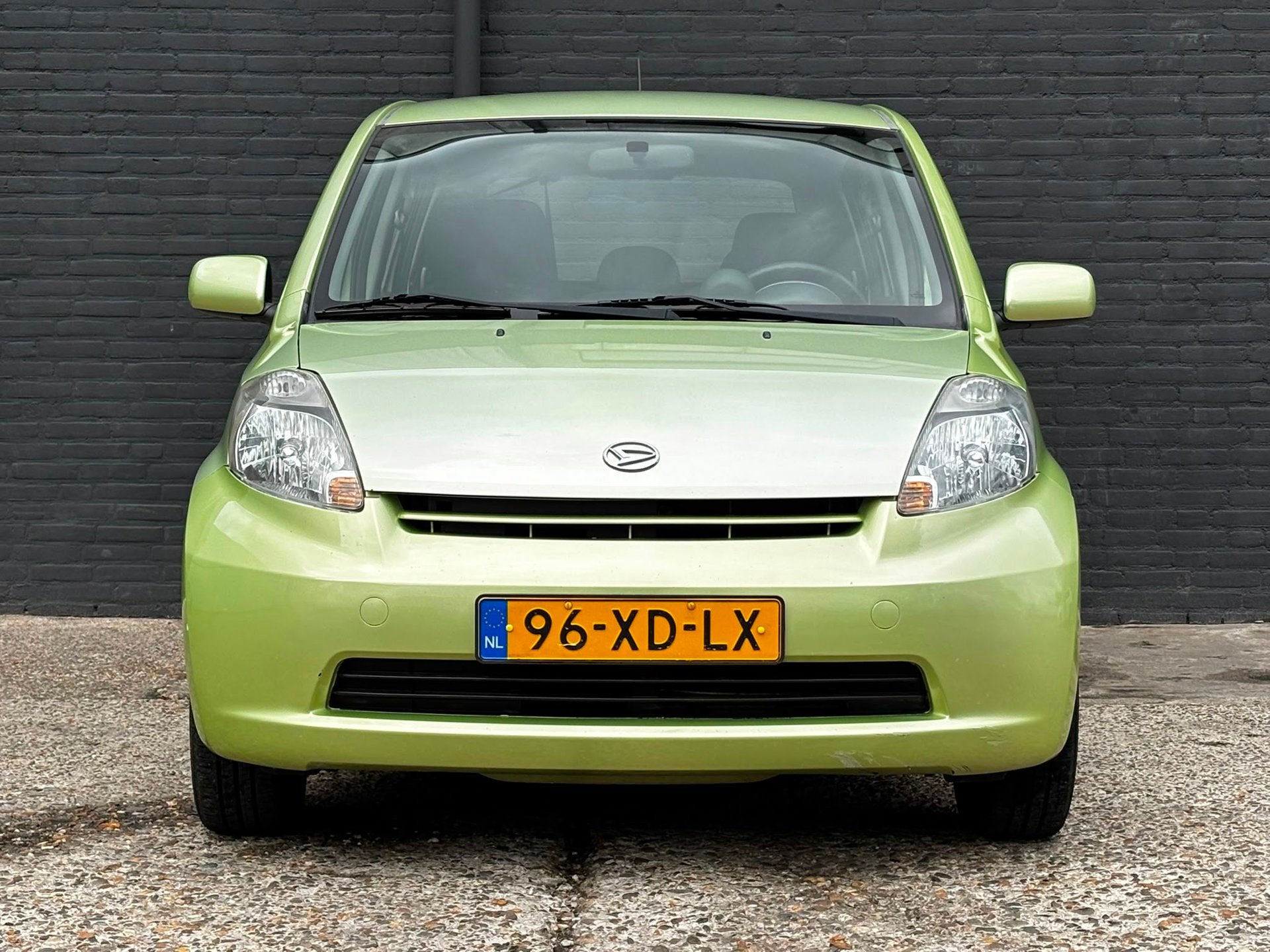 Daihatsu Sirion 2 1.3-16V Comfort AIRCO|TREKHAAK|ELEK RAMEN|, Auto's, Voorwielaandrijving, Dealer onderhouden, Stof, Gebruikt