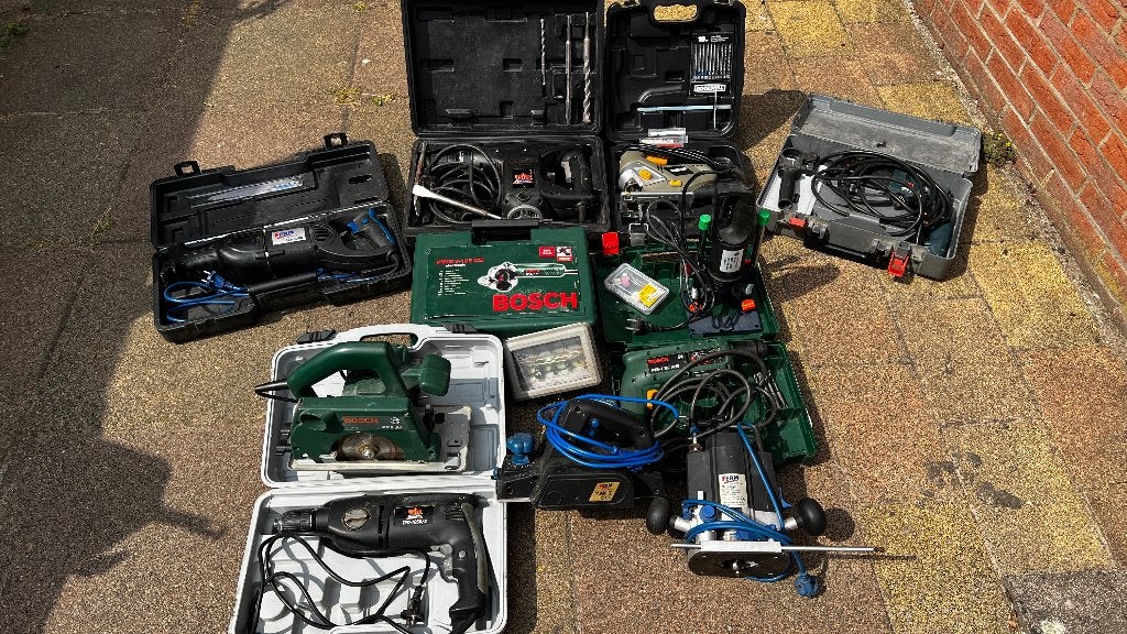 Elektrische gereedschapsset – Bosch, FERM e.a., Ophalen, Gebruikt