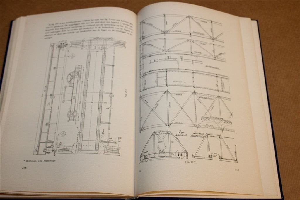 Staalconstructies — HTS Vintage Leerboek Staalbouw, 1962, Boeken, Ophalen of Verzenden, Gelezen, Architecten