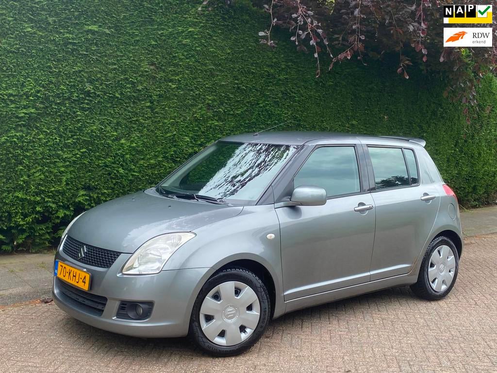 Suzuki Swift 1.3 AIRCO IJSKOUD/RIJDT GOED/5DRS/KEYLESS GO!, Voorwielaandrijving, Automatische klimaatregeling, Stof, Zwart