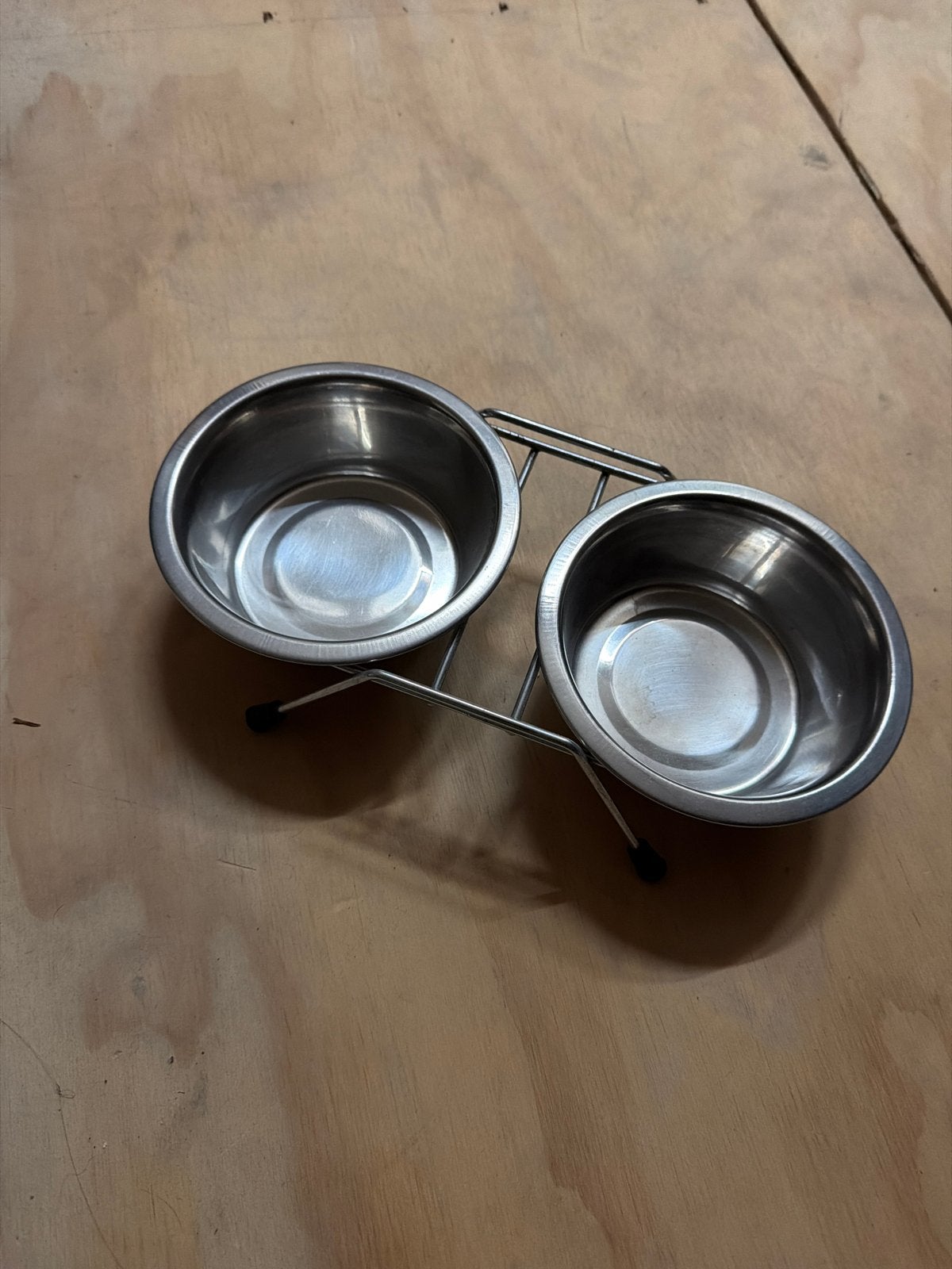 Katten voerbak, Ophalen, Gebruikt