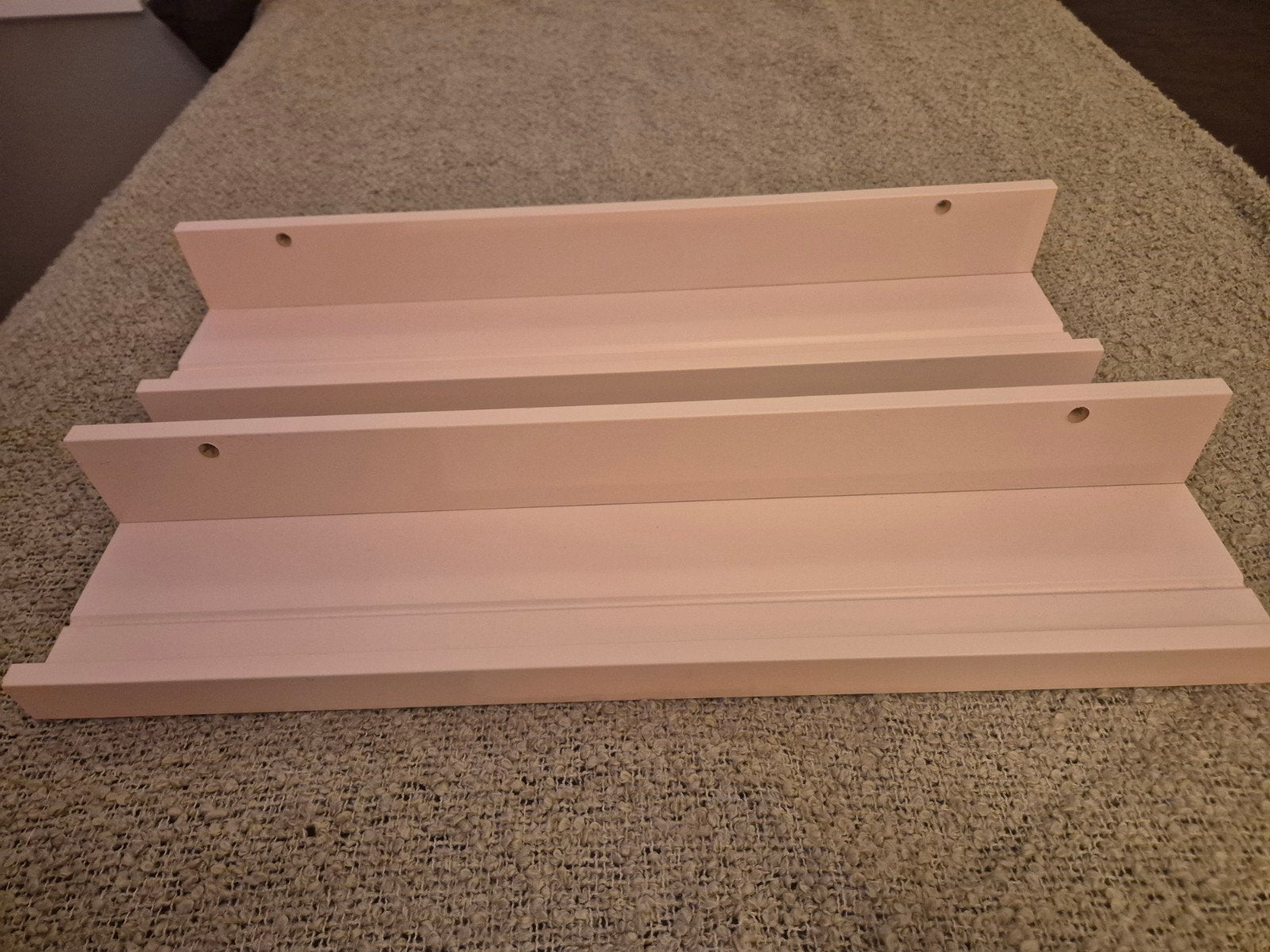2x IKEA MOSSALANDA fotolijst/plankje roze, Ophalen, Zo goed als nieuw
