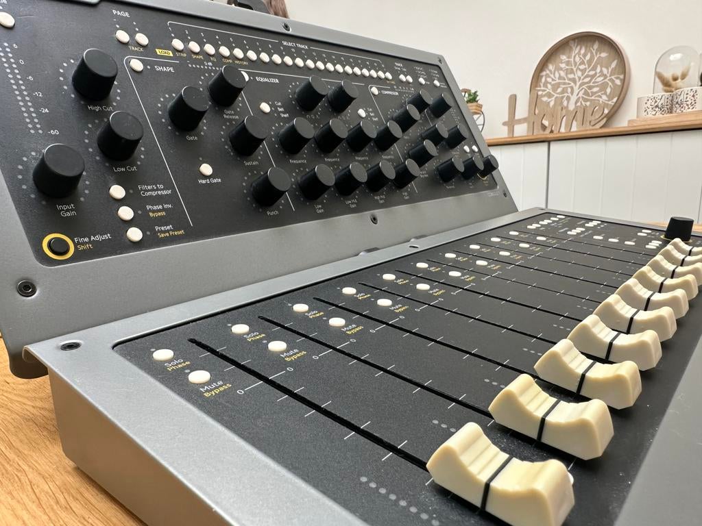 Softube console 1 + Fader console, Ophalen of Verzenden, Zo goed als nieuw, Minder dan 5 kanalen