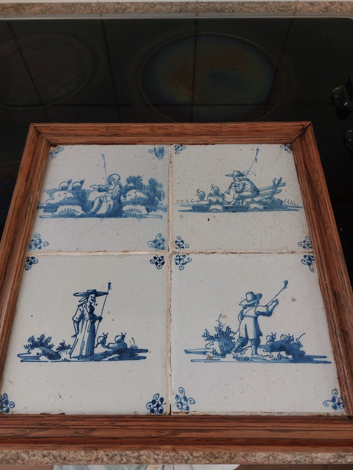 4 antieke tegels Herders of slakkentegel, Ophalen of Verzenden