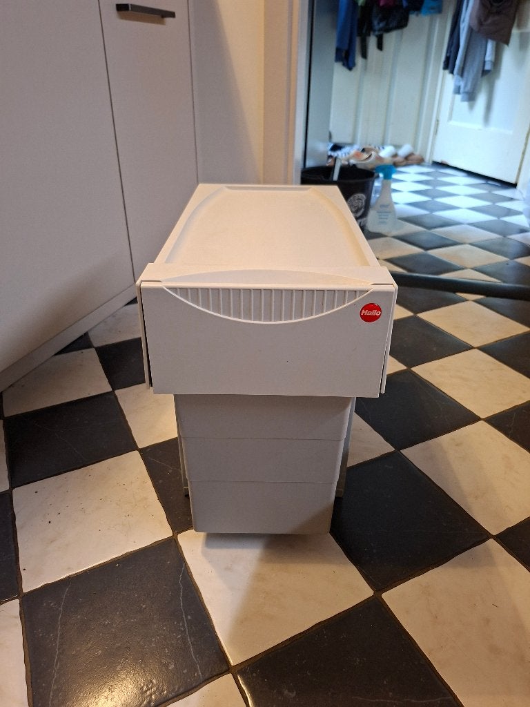 Hailo inbouw afvalsysteem, Kunststof, Gebruikt, Ophalen of Verzenden, 20 tot 30 liter