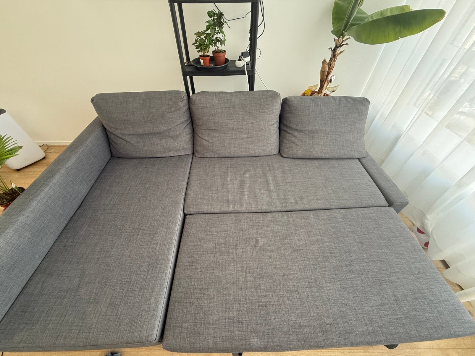 Ikea FRIHETEN, Huis en Inrichting, Ophalen, Gebruikt, Tweepersoons, 140 cm