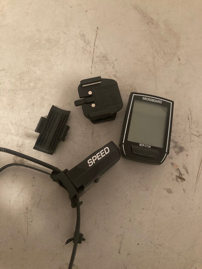 fiets computer, Fietsen en Brommers, Fietsaccessoires | Fietscomputers, Ophalen of Verzenden, Gebruikt
