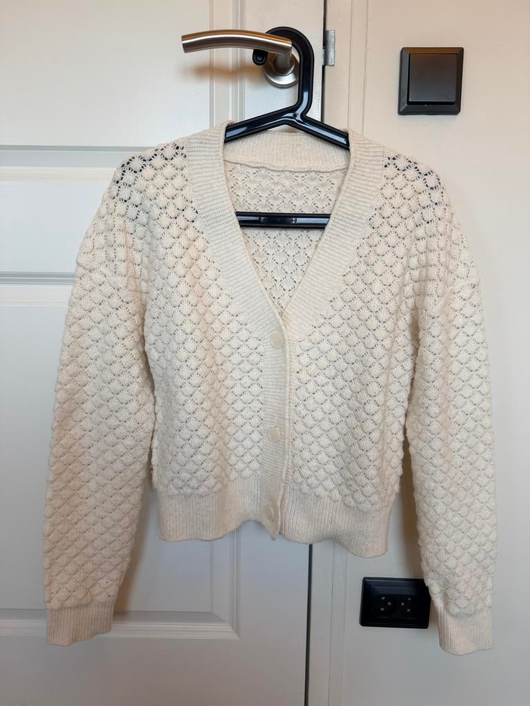Wit creme gehaakt / gebreid veste maat xs, Ophalen of Verzenden, Zo goed als nieuw, Maat 34 (XS) of kleiner, Wit