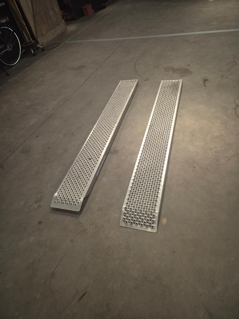 Nieuwe Novio oprijplaten - Set van 2, Ophalen of Verzenden