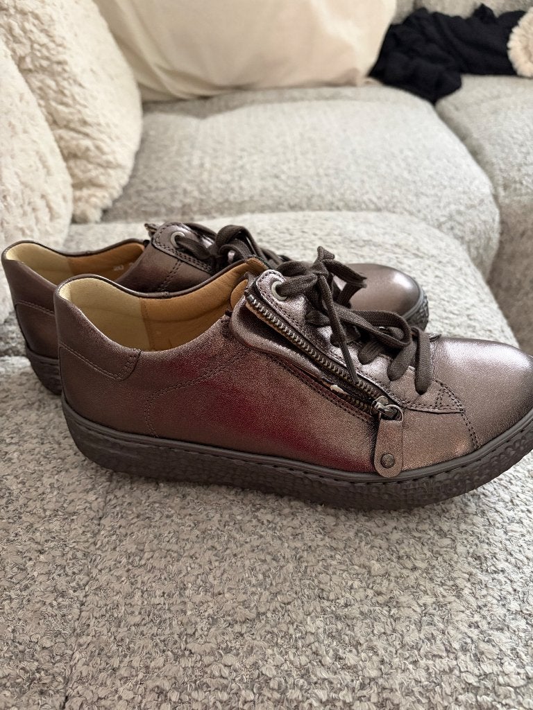 Schoenen hartjes, Ophalen, Overige kleuren, Sneakers of Gympen, Zo goed als nieuw