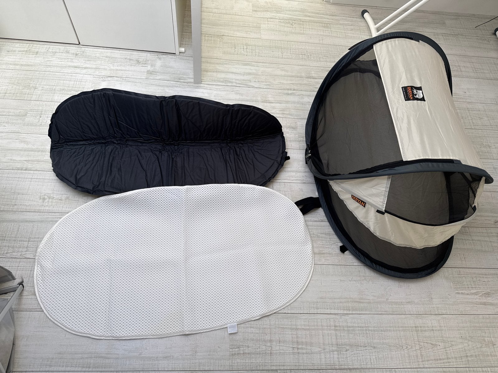 Deryan Baby Luxe met Opblaasbaar Matras en 3D Welcool, Ophalen of Verzenden, Gebruikt, Reisbedje