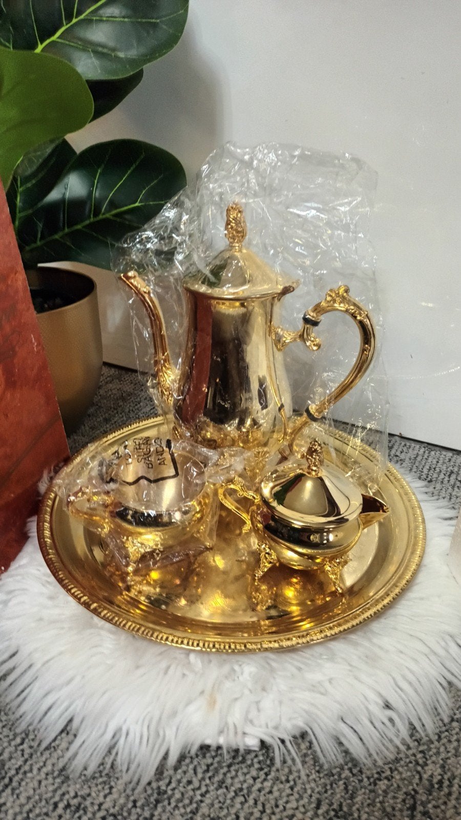 Gouden theeservies met dienblad, nieuw in doos, Ophalen of Verzenden