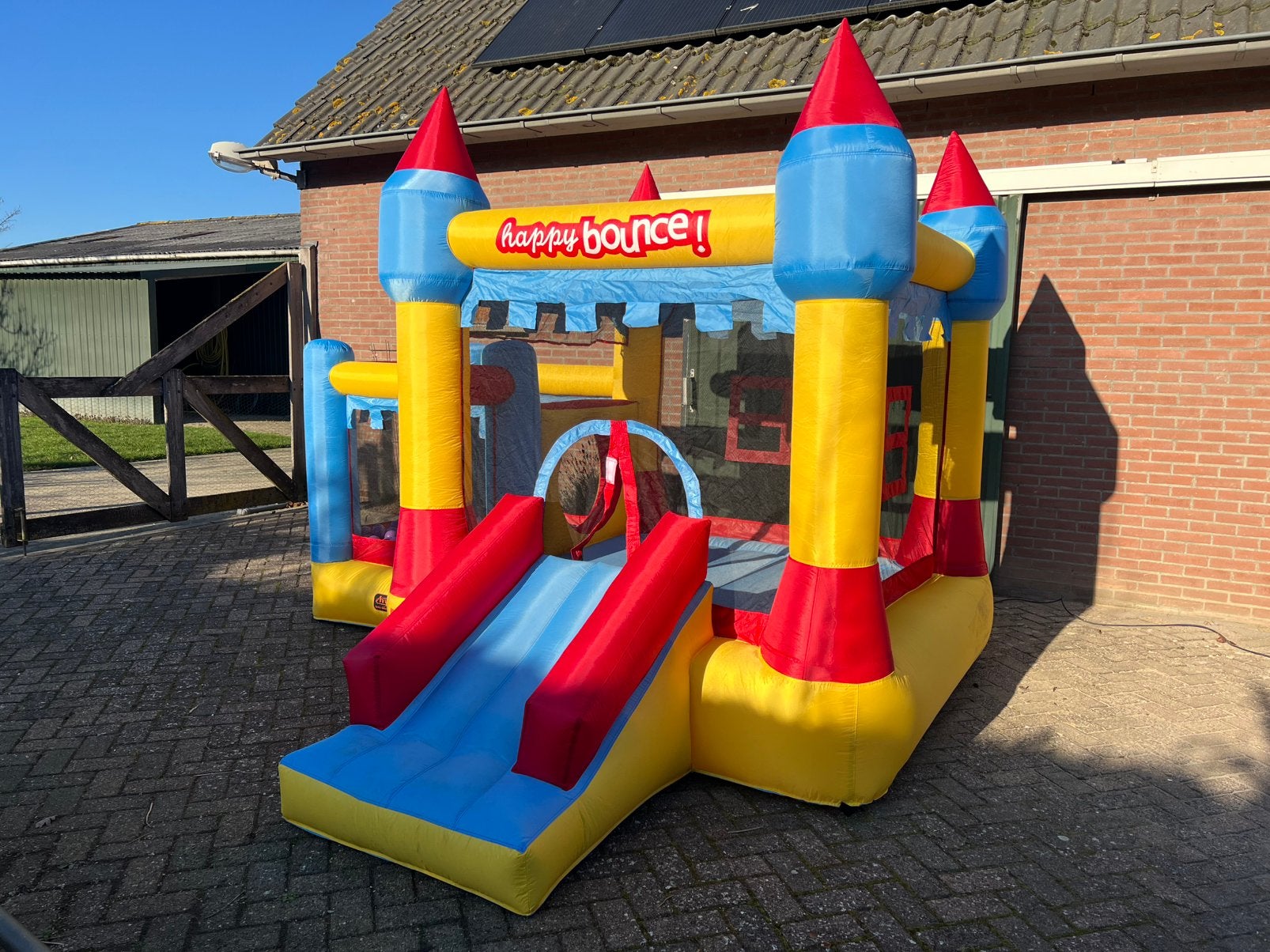 Groot springkussen te huur ideaal voor de kleintjes!, Ophalen, Zo goed als nieuw, Overige