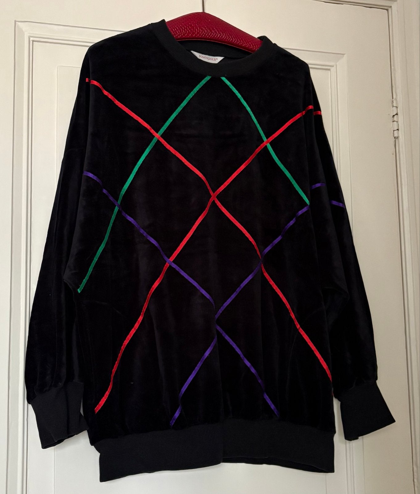 Pompadour Zwarte Velours Trui met Gekleurde Strepen, Ophalen of Verzenden, Gedragen, Maat 42/44 (L), Zwart
