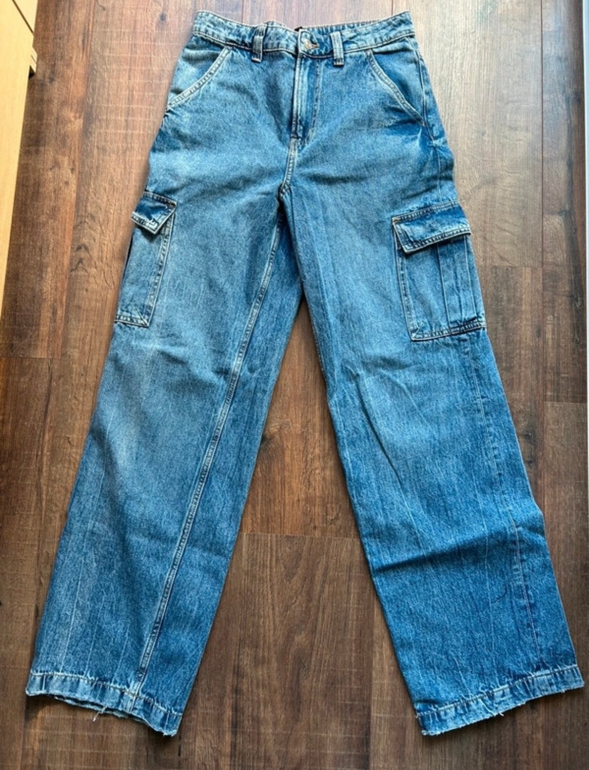 H&M Divided stoere denim cargo jeans / wijde pijpen (maat 36, Ophalen of Verzenden, Zo goed als nieuw, Blauw, W28 - W29 (confectie 36)