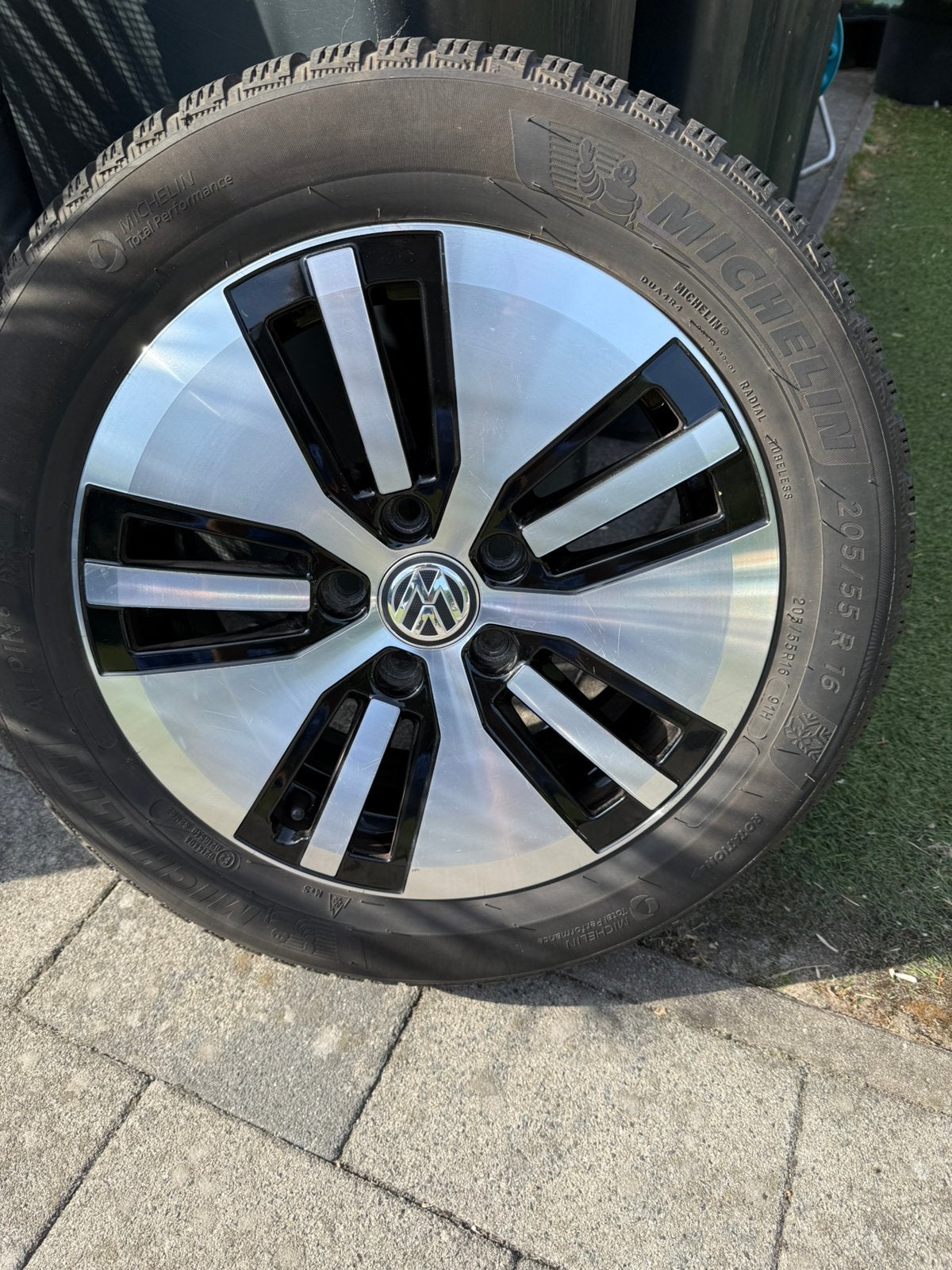 E- golf originele velgen Michelin Alpin6 winterbnd 205/55/16, Ophalen, Gebruikt, Volkswagen