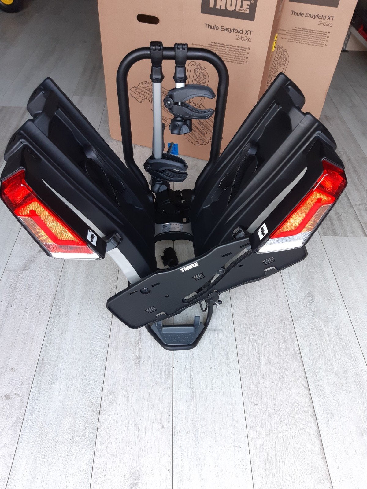 Thule easyfold 933 fietsendrager voor elektrische fietsen, Auto diversen, Fietsendragers, Ophalen, Elektrische fiets, Nieuw, 2 fietsen