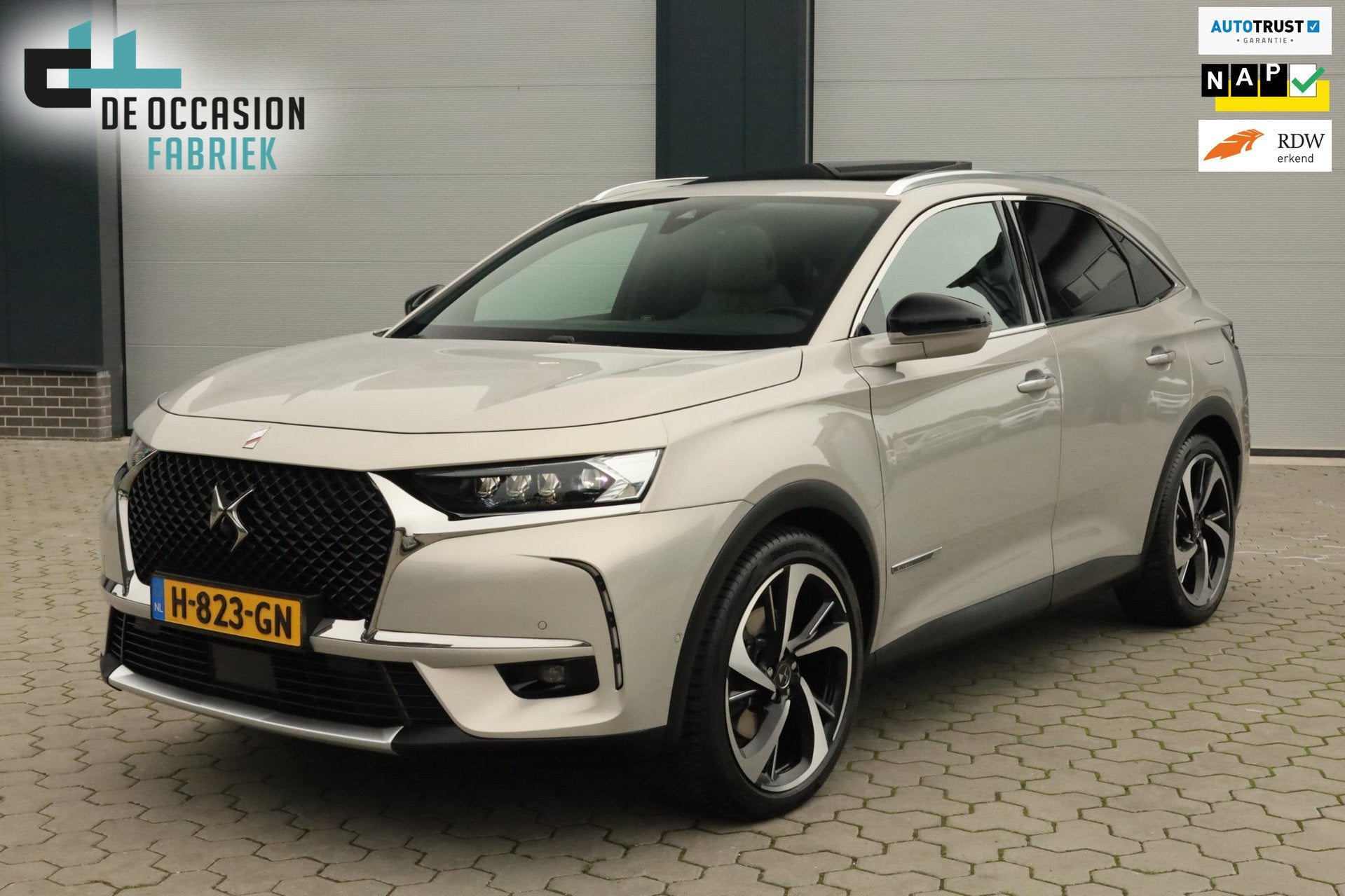 DS 7 Crossback E-Tense 4x4 Be Chic Trekhaak Pano Massage Sto, Auto's, 1800 kg, Gebruikt, Euro 6, 4 cilinders