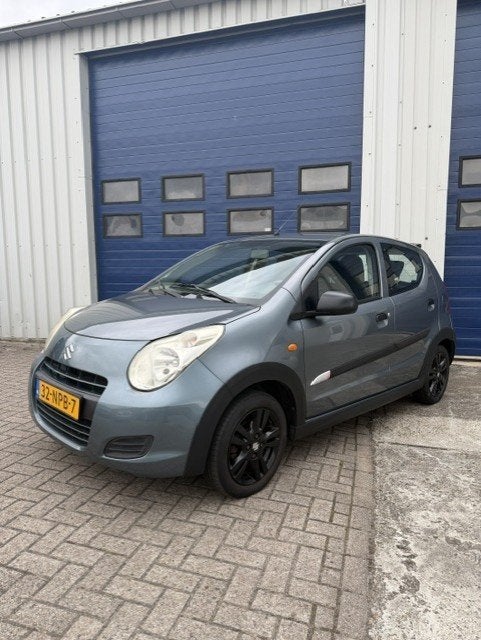 VERKOCHT, Auto's, Voorwielaandrijving, 4 stoelen, Origineel Nederlands, Bedrijf