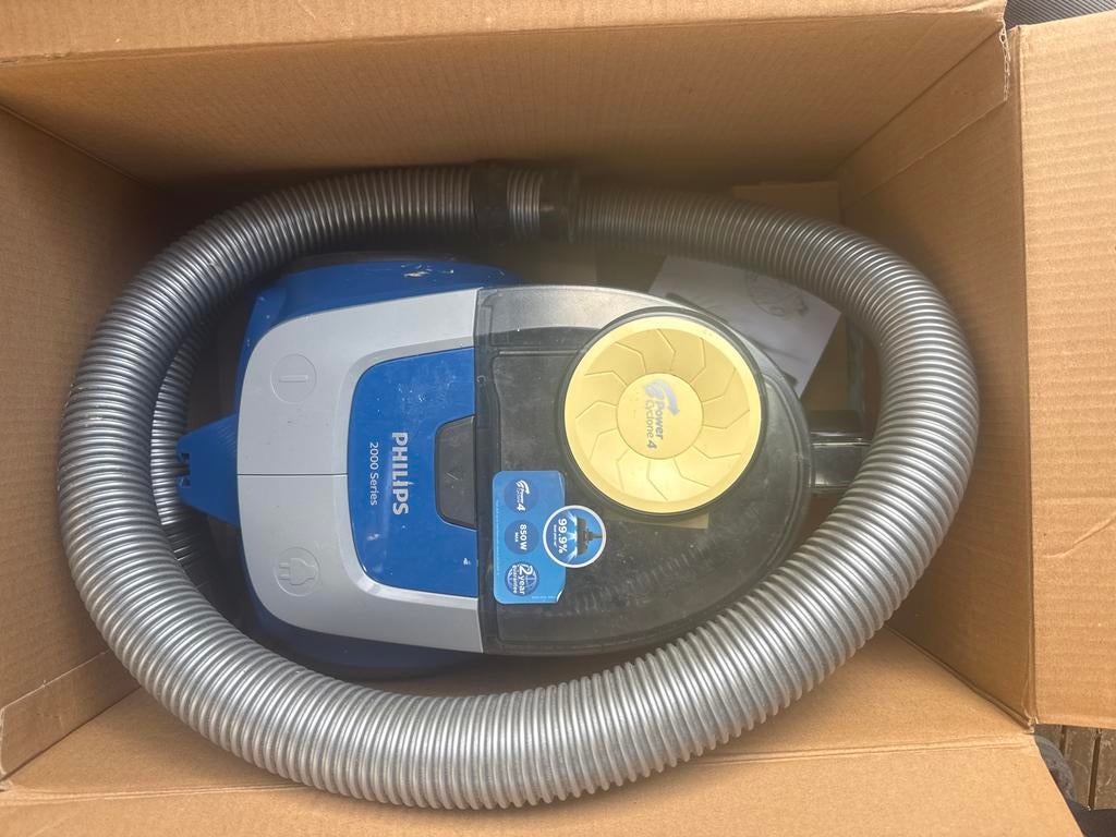 Philips 2000 Series Stofzuiger - Krachtig en Compact, Ophalen, Zo goed als nieuw, Reservoir, Minder dan 1200 watt