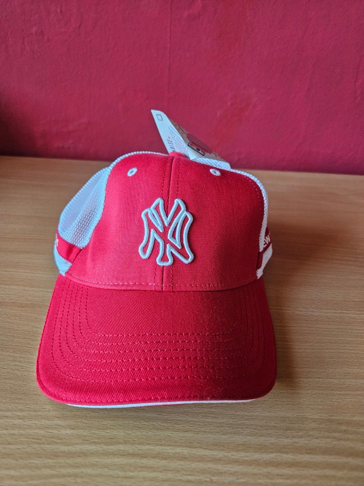 Rood wit pet New York Yankees, Kleding | Heren, Hoeden en Petten, Ophalen of Verzenden, Zo goed als nieuw, One size fits all, Pet