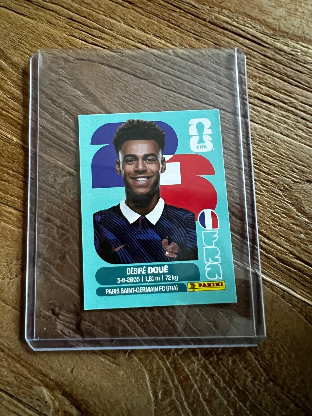 Desire Doue Rookie Frankrijk WK 2026 Panini voetbal, Ophalen of Verzenden, Zo goed als nieuw, Sticker