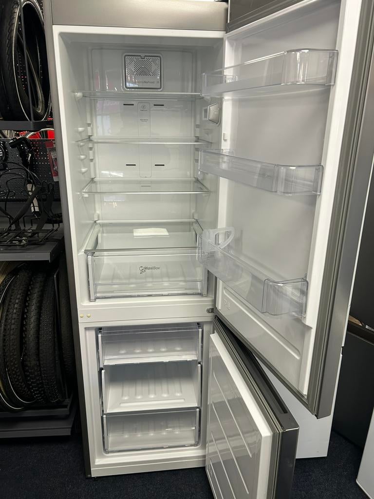Whirlpool no frost koelvriescombi incl garantie&bezorgen, Witgoed en Apparatuur, Koelkasten en IJskasten, Ophalen, Nl, Met aparte vriezer