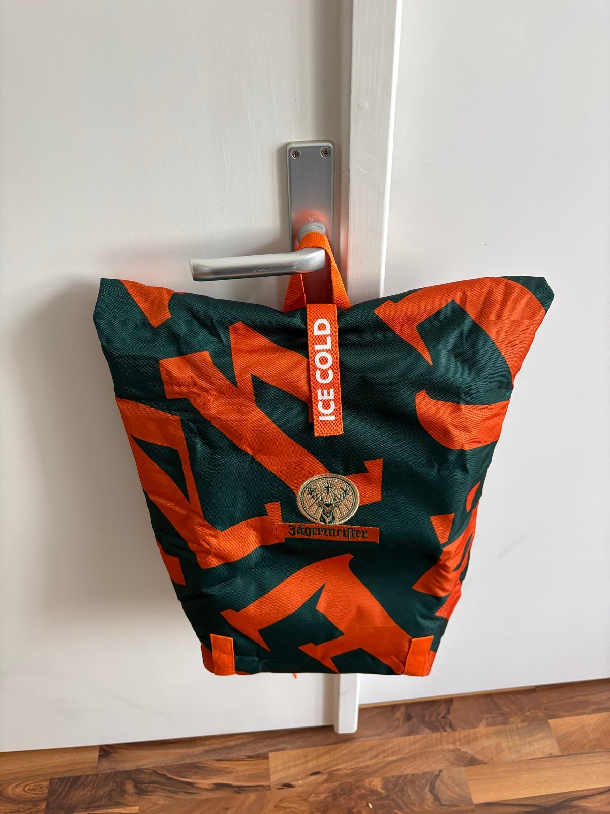 Jägermeister rugzak, Sieraden, Tassen en Uiterlijk, Tassen | Rugtassen, 40 cm of meer, Nieuw, Ophalen of Verzenden, Waterdicht