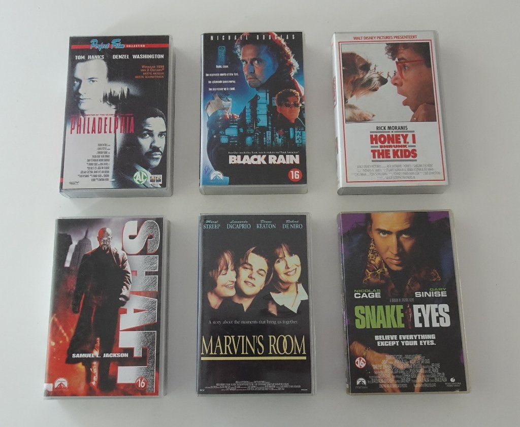 4 Films uit de Jaren 90 op VHS, Cd's en Dvd's, VHS | Film, Alle leeftijden, Ophalen, Zo goed als nieuw