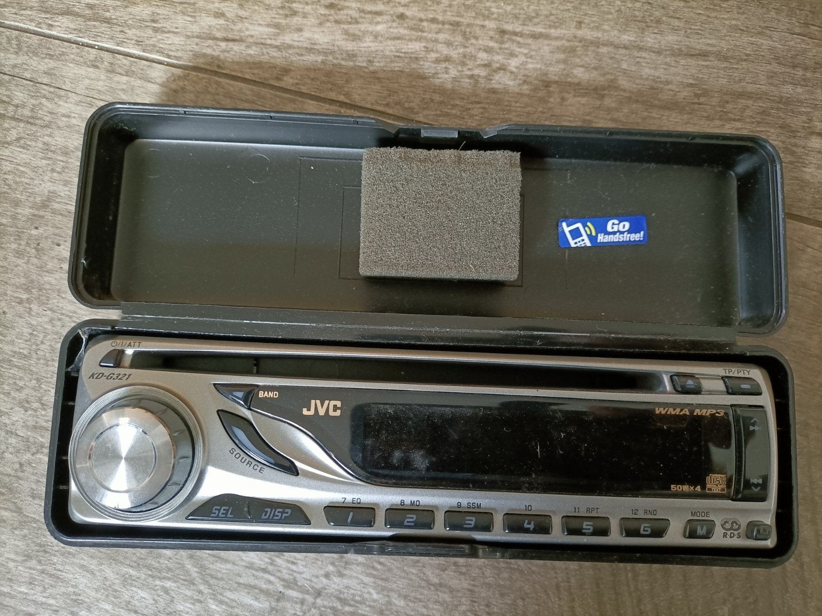 KD-G321 JVC frontje van autoradio. In etui., Ophalen