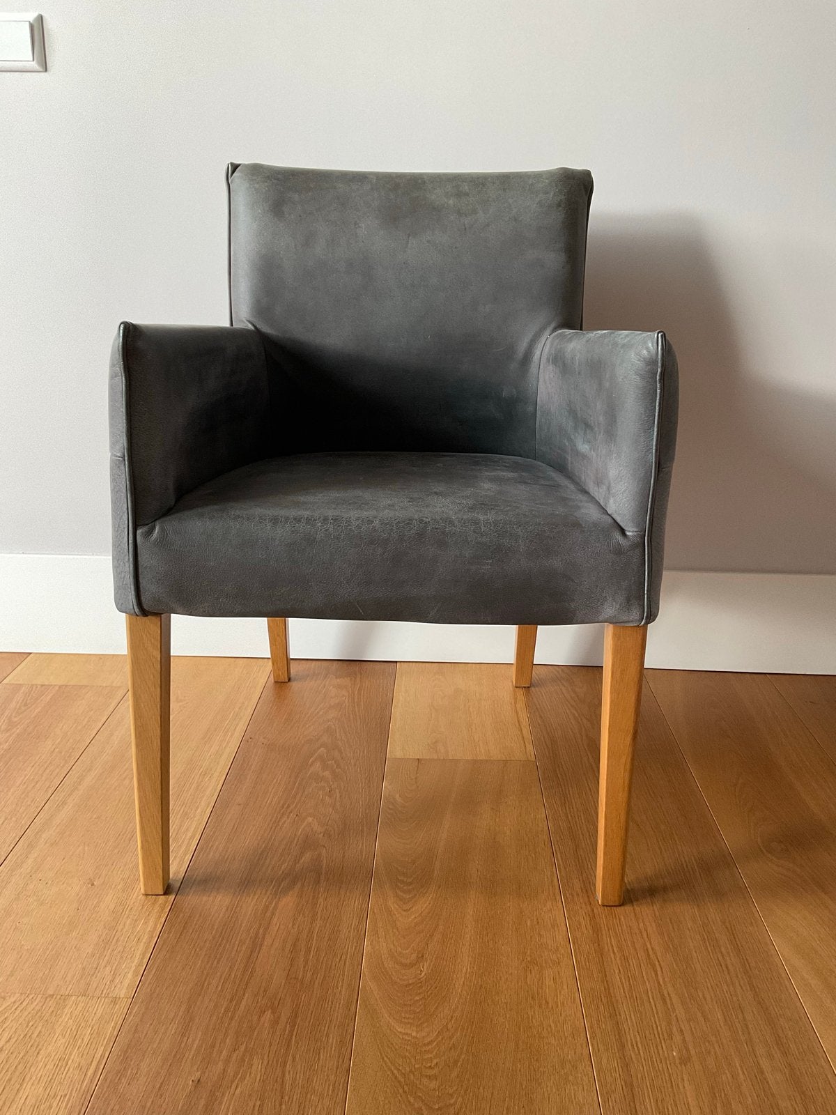 6 antracietkleurige lederen eetkamerstoelen met eiken poten, Ophalen, Gebruikt, Grijs, Vijf, Zes of meer stoelen