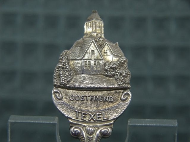 Lepeltje: Texel Oosterend kerk, Verzenden