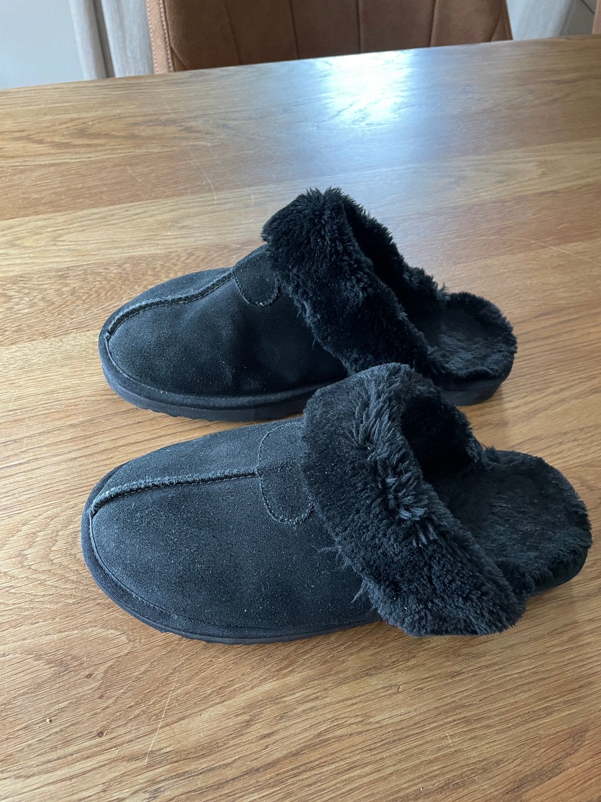 Zgan sloffen, heerlijk warm mt 43, Ophalen of Verzenden, Zo goed als nieuw, Pantoffels of Sloffen